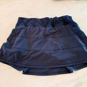 Lululemon Navy Blue Athletic Skirt pace rival size 10 GUC